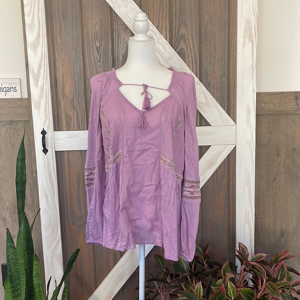 Vintage-Style long sleeve Blouse